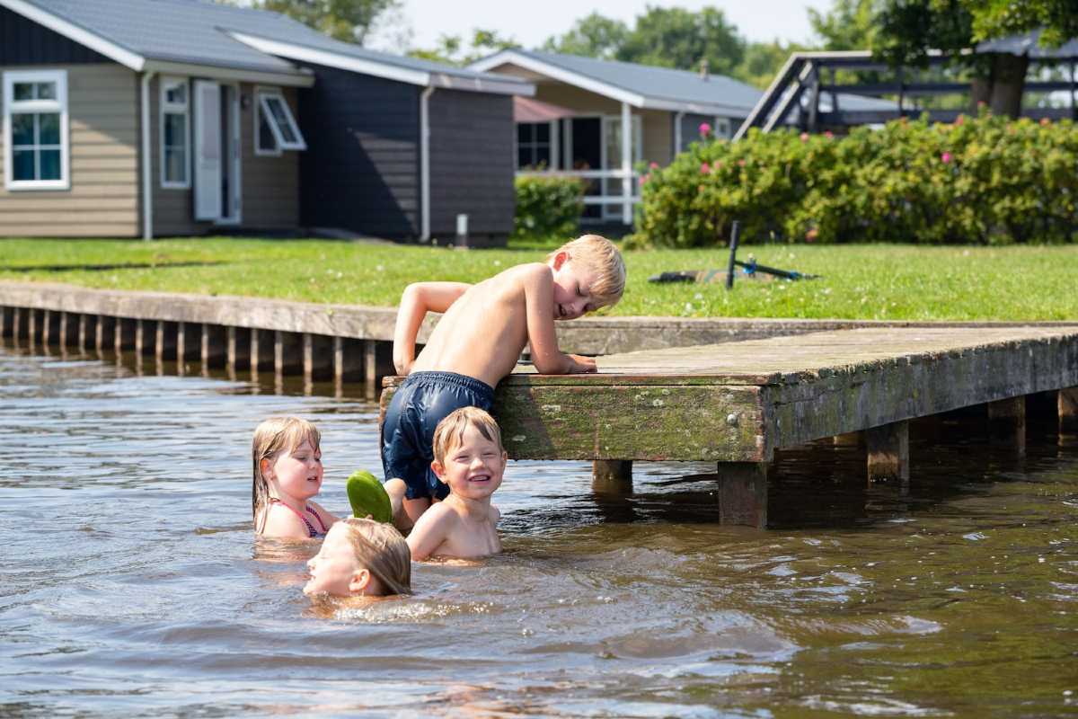 Vakantiepark Giethoorn waterpret
